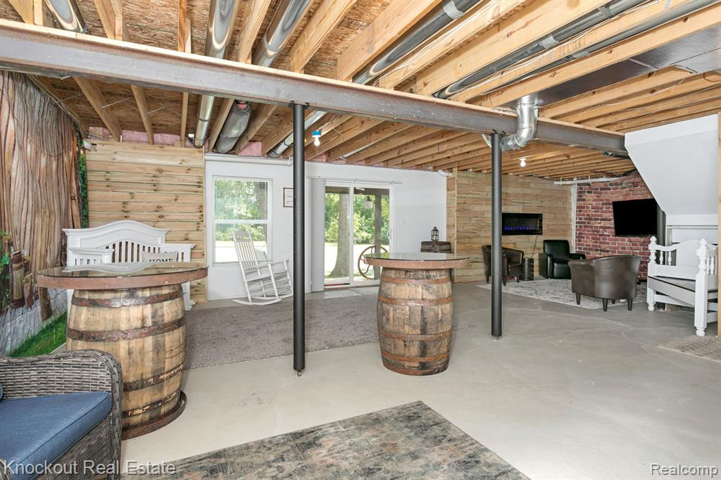 2250 Briar Ridge, Wolverine Lake, MI 48390 — Photo 28