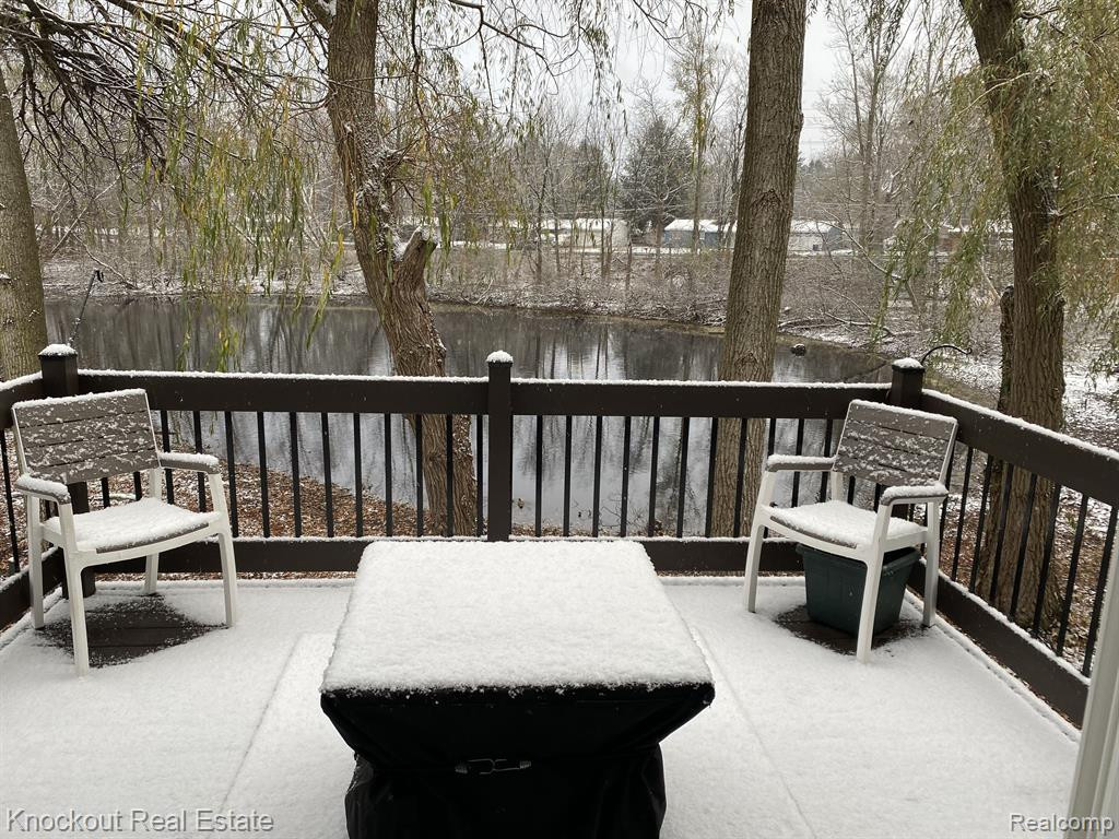 2250 Briar Ridge, Wolverine Lake, MI 48390 — Photo 43
