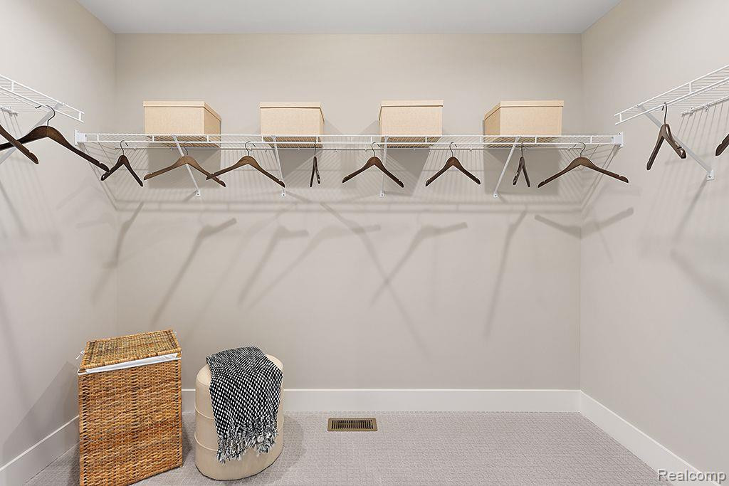 58429 Oliver Court, South Lyon, MI 48178 — Photo 31