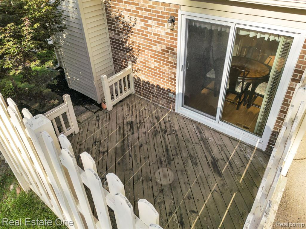 2120 HIDDEN MEADOWS Drive, A, Walled Lake, MI 48390 — Photo 42