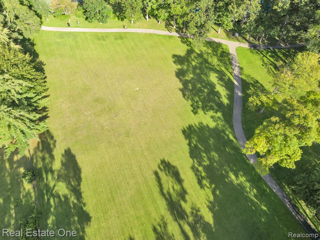 2120 HIDDEN MEADOWS Drive, A, Walled Lake, MI 48390 — Photo 44