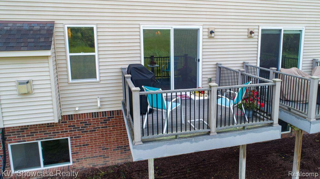 24601 ROSEMONT Drive, South Lyon, MI 48178 — Photo 3