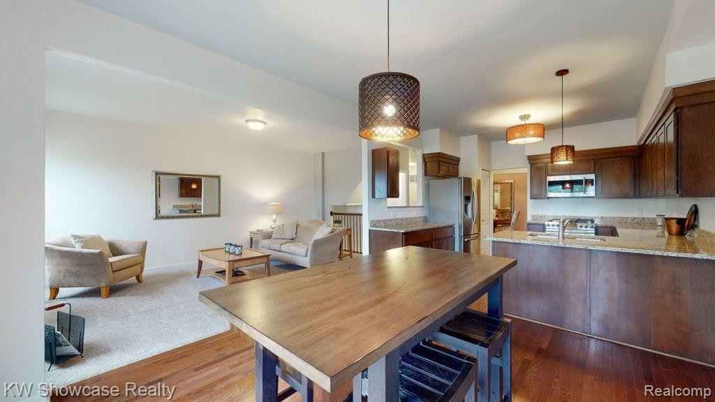 24601 ROSEMONT Drive, South Lyon, MI 48178 — Photo 11
