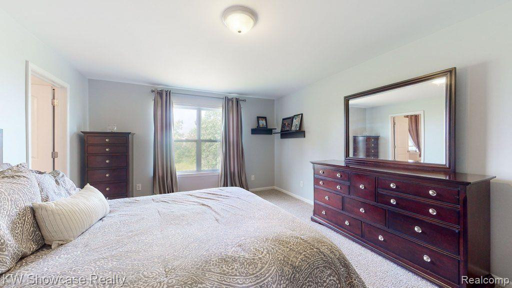 24601 ROSEMONT Drive, South Lyon, MI 48178 — Photo 15