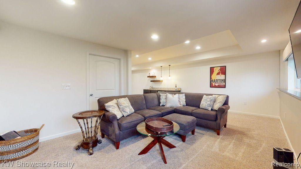 24601 ROSEMONT Drive, South Lyon, MI 48178 — Photo 28