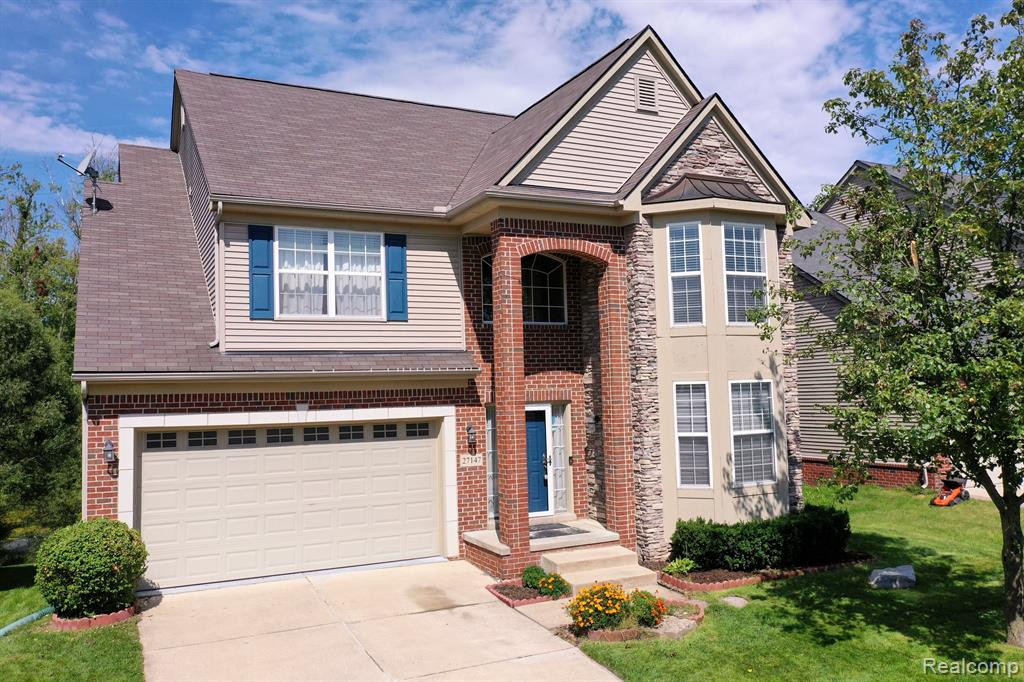 27147 VICTORIA Road, Novi, MI — front exterior