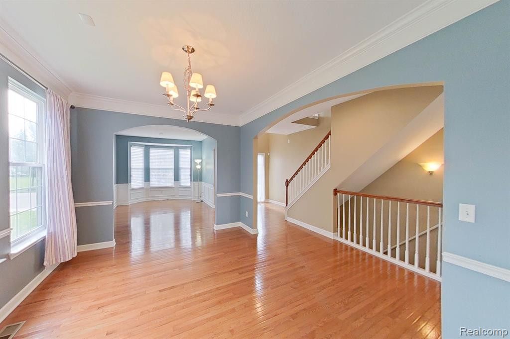 27147 VICTORIA Road, Novi, MI — Photo 7