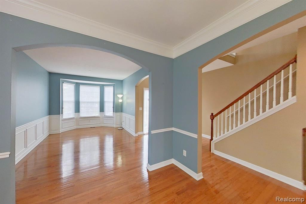 27147 VICTORIA Road, Novi, MI — Photo 9