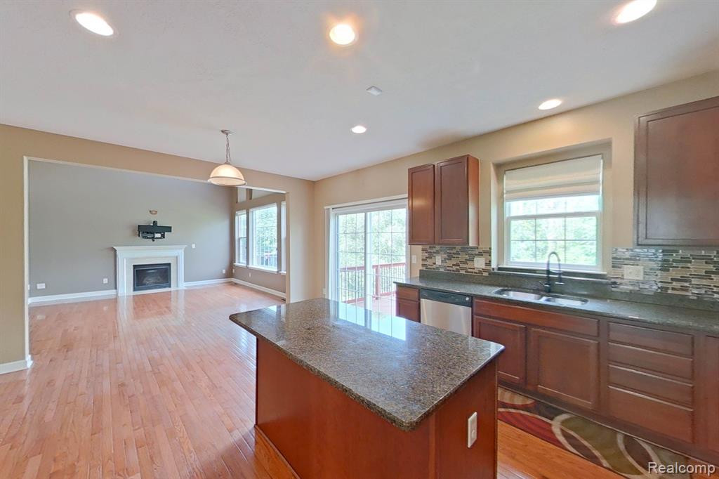 27147 VICTORIA Road, Novi, MI — Photo 20