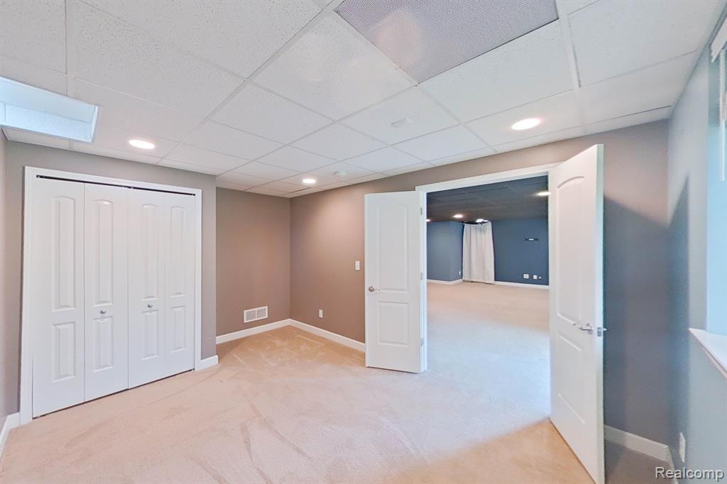 27147 VICTORIA Road, Novi, MI — Photo 54