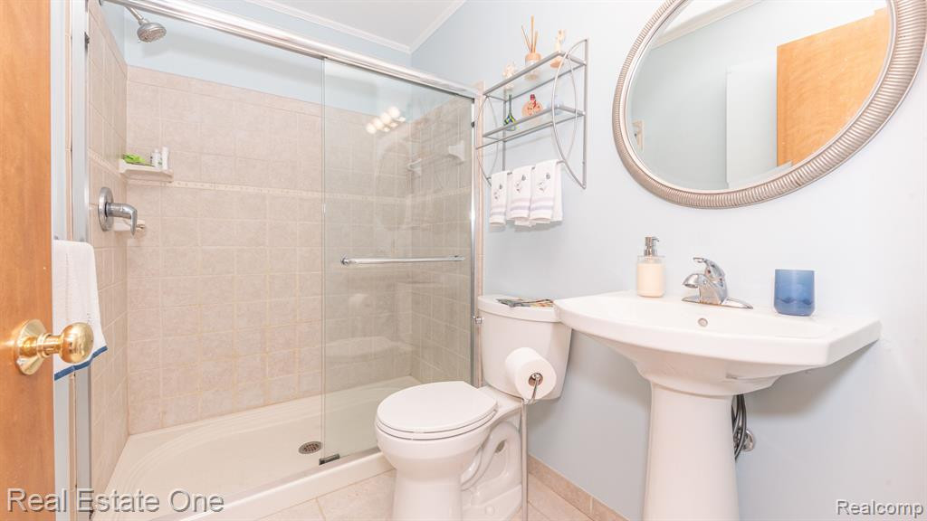 22215 Quail Run Circle, 1, South Lyon, MI 48178 — Photo 35