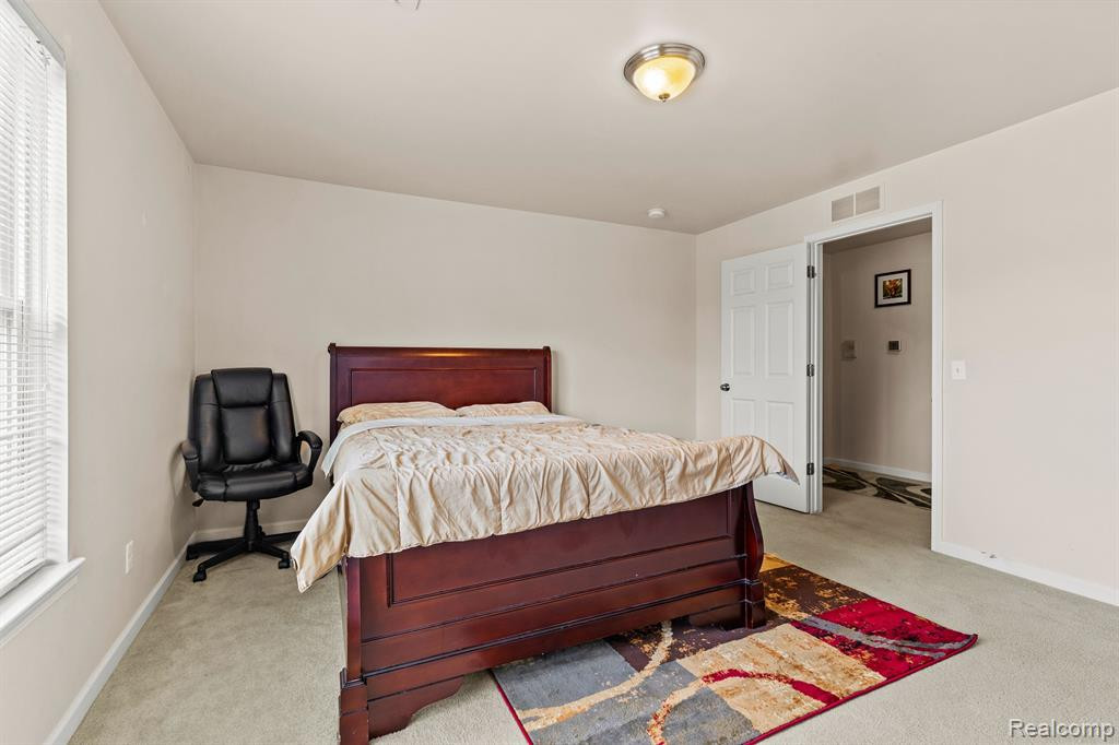 9400 NATURE VIEW Lane, Ypsilanti, MI 48197 — Photo 5