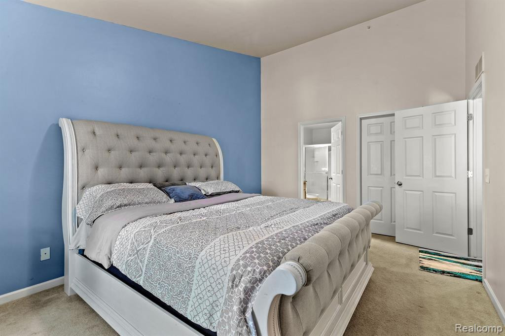 9400 NATURE VIEW Lane, Ypsilanti, MI 48197 — Photo 17