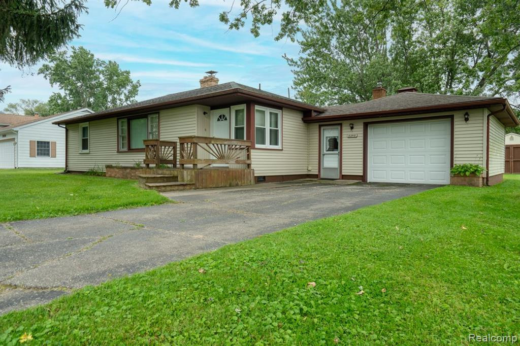 5548 BARMILVIAN Parkway, Lexington, MI 48450 — Photo 2