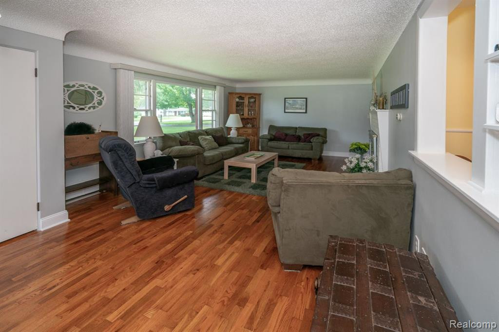 5548 BARMILVIAN Parkway, Lexington, MI 48450 — Photo 6