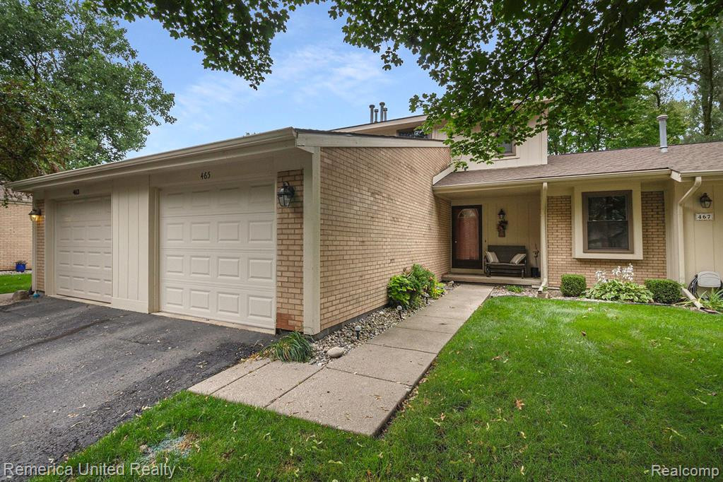 465 GLENWAY Street, Brighton, MI 48116 — Photo 2