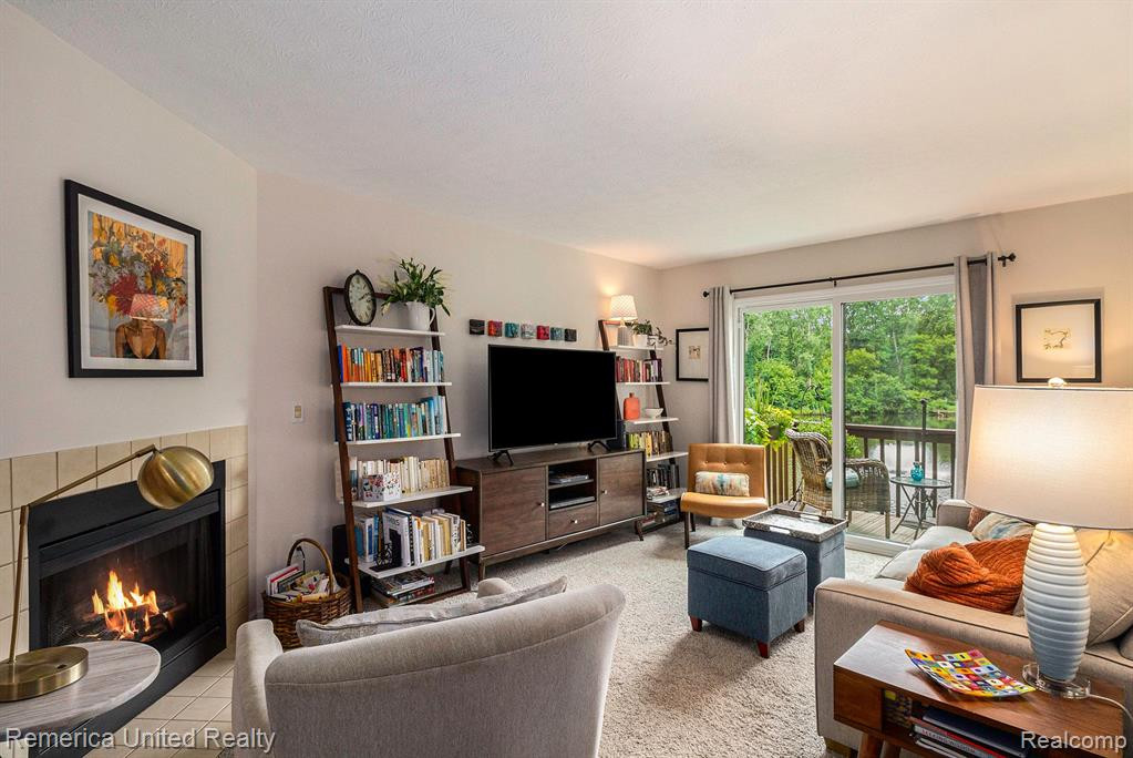 465 GLENWAY Street, Brighton, MI 48116 — Photo 3