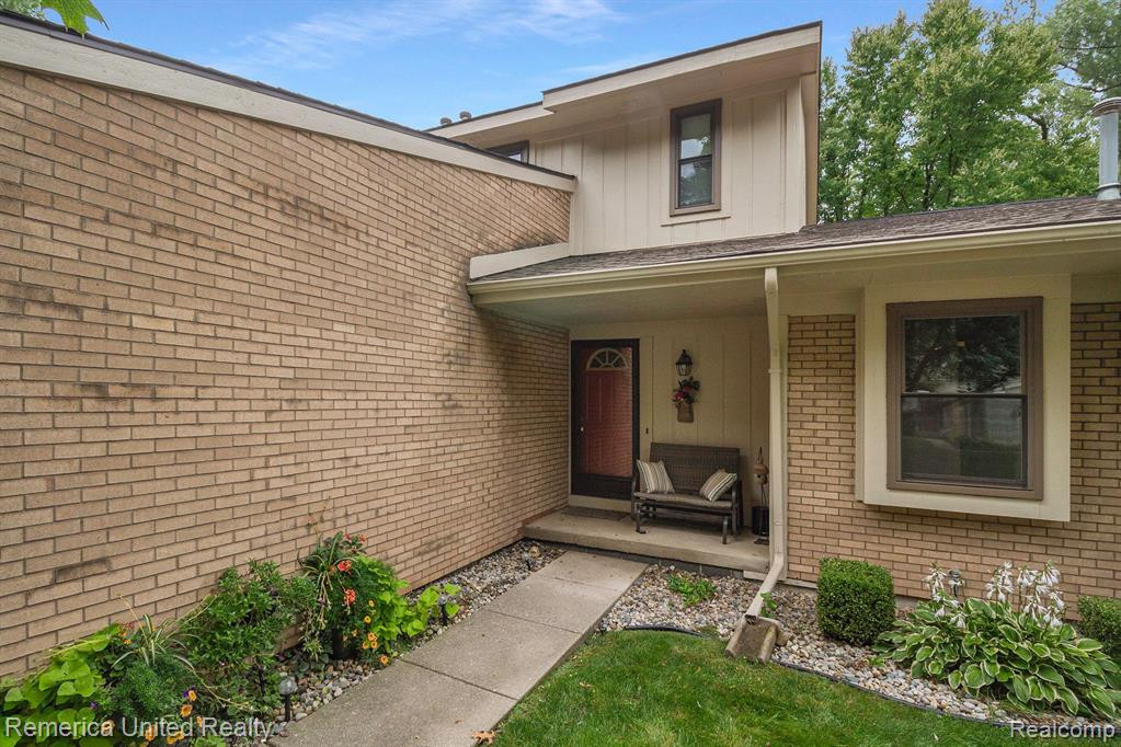 465 GLENWAY Street, Brighton, MI 48116 — Photo 18
