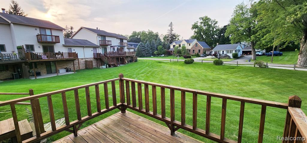 260 WIND WAY Drive, Walled Lake, MI 48390 — Photo 11
