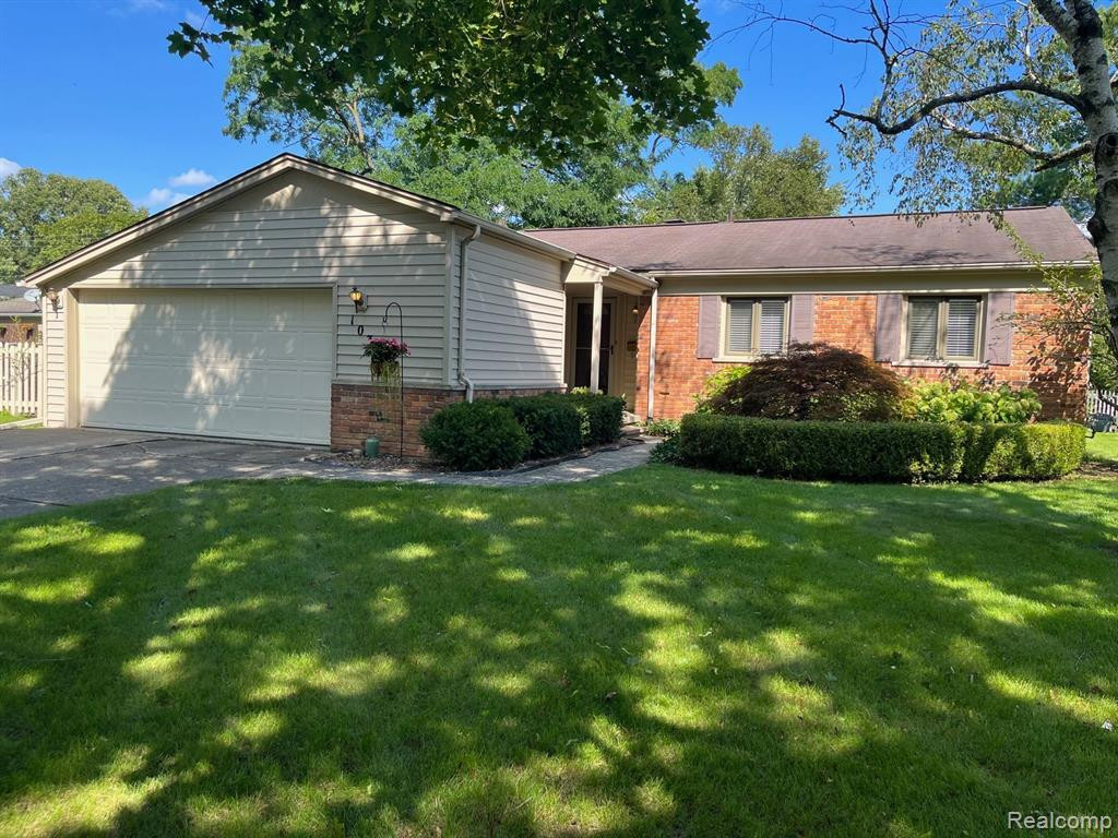 1032 Canterbury Street, Northville, MI 48167 — front exterior