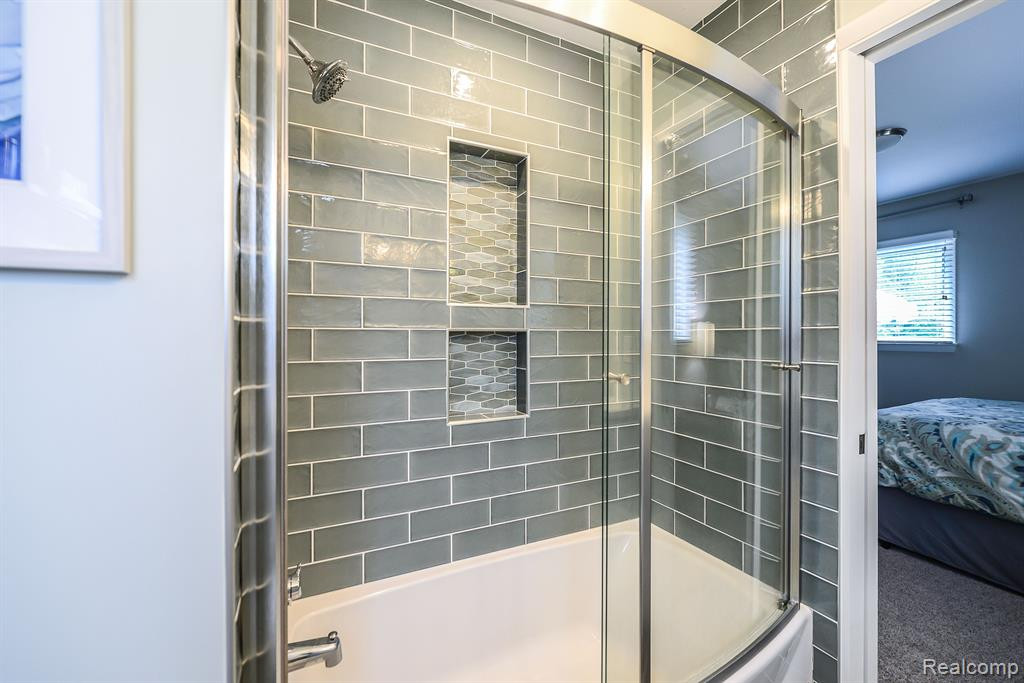 1032 Canterbury Street, Northville, MI 48167 — Photo 17