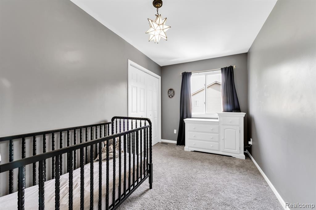 21015 GREENBRIAR Lane, South Lyon, MI 48178 — Photo 21