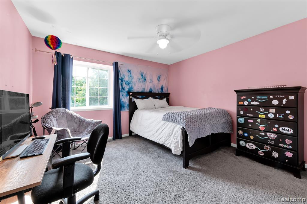 21015 GREENBRIAR Lane, South Lyon, MI 48178 — Photo 26