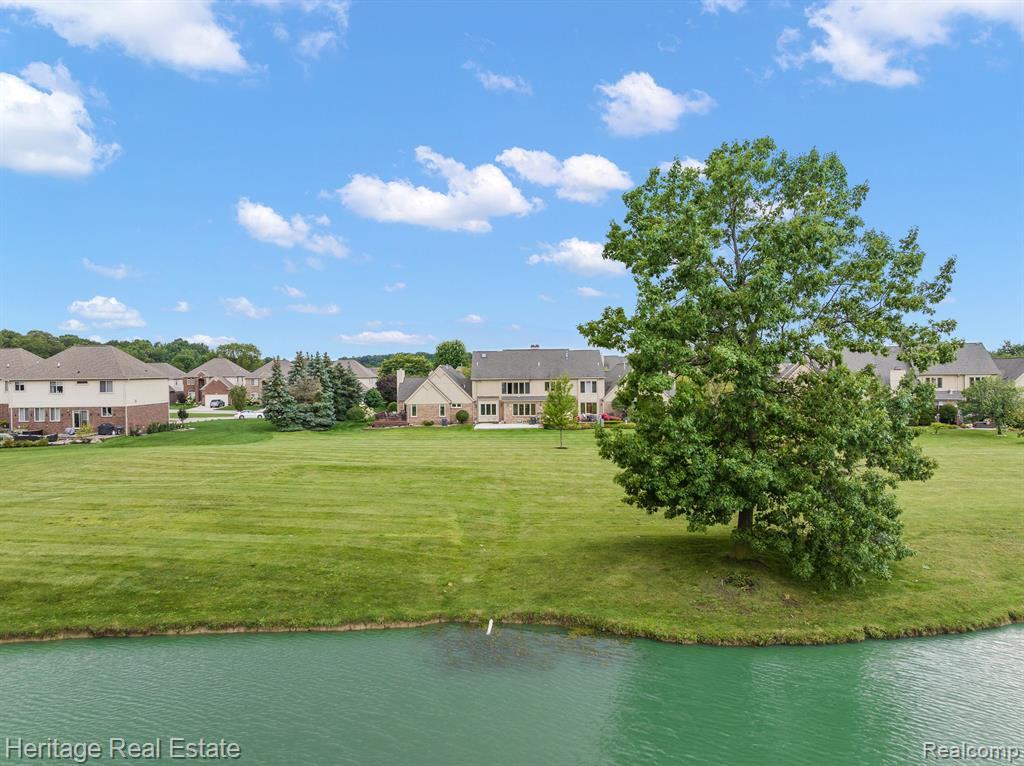 14872 STONEY BROOK Drive W, Shelby Twp, MI 48315 — front exterior