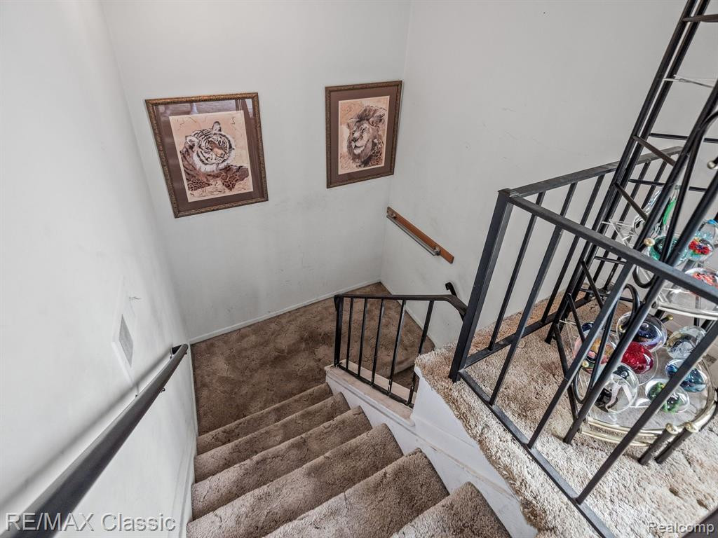 41512 BEDFORD Drive, Canton, MI 48187 — Photo 15