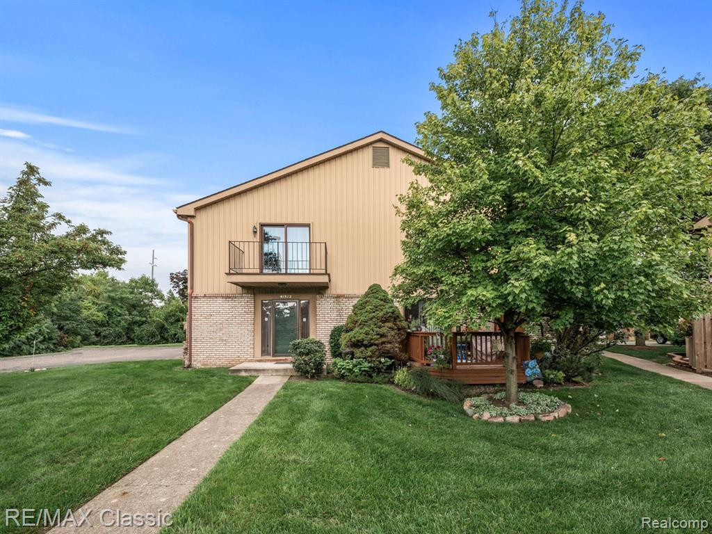 41512 BEDFORD Drive, Canton, MI 48187 — Photo 22