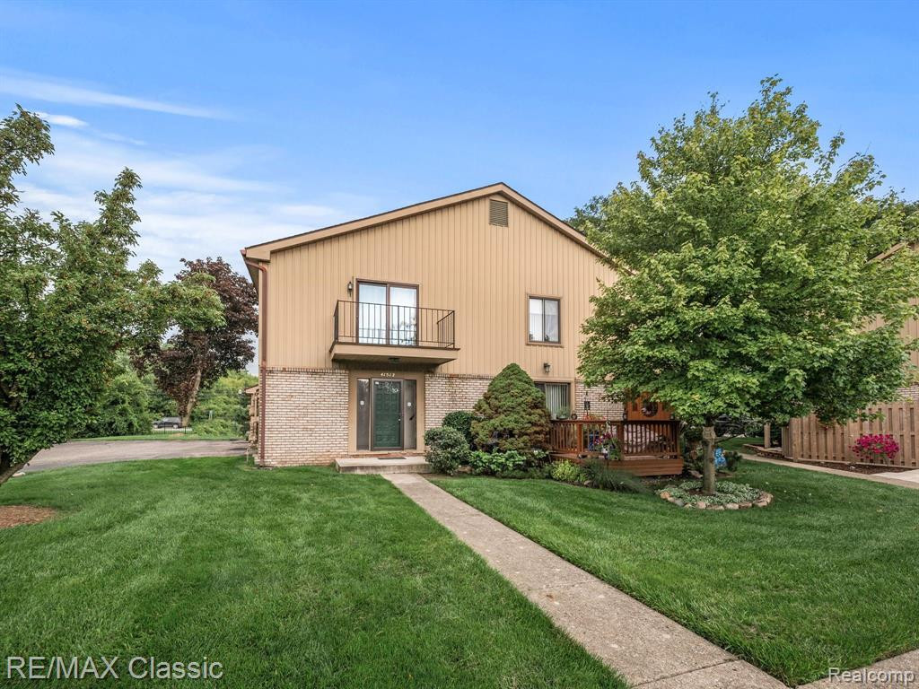 41512 BEDFORD Drive, Canton, MI 48187 — Photo 23