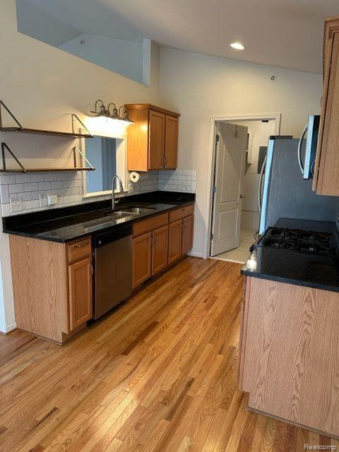 2004 RIVERSEDGE Drive, 80, Saline, MI 48176 — Photo 11