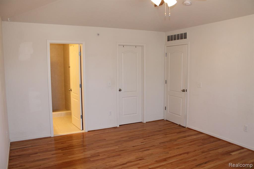 2004 RIVERSEDGE Drive, 80, Saline, MI 48176 — Photo 21