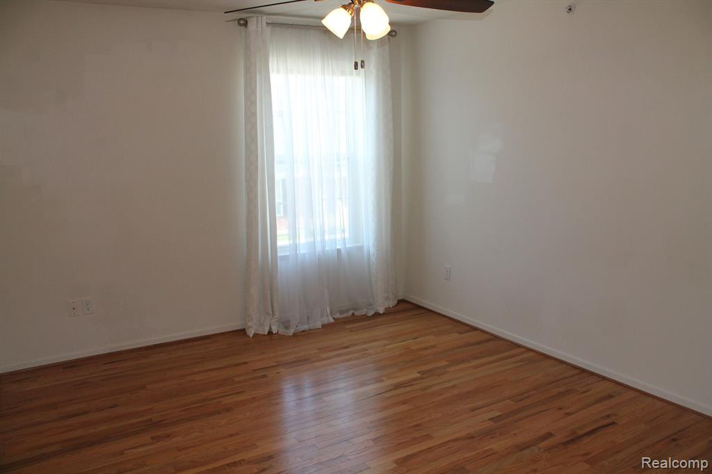 2004 RIVERSEDGE Drive, 80, Saline, MI 48176 — Photo 30