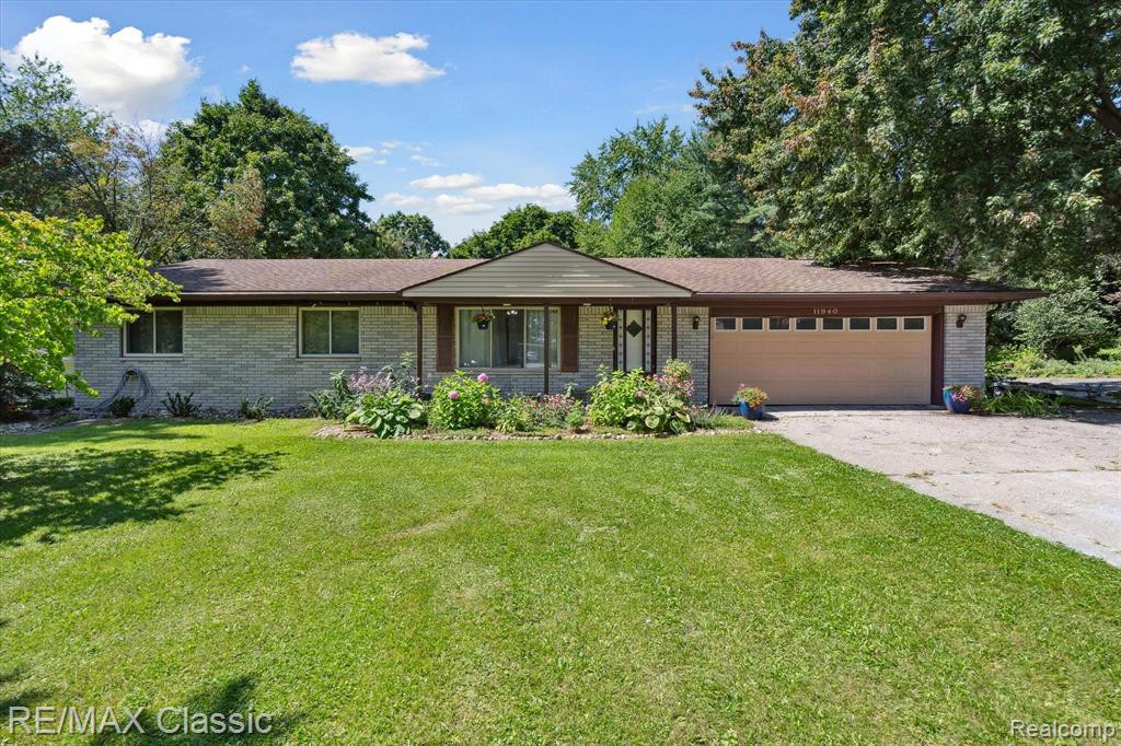 11940 POST Lane, South Lyon, MI 48178 — Photo 5