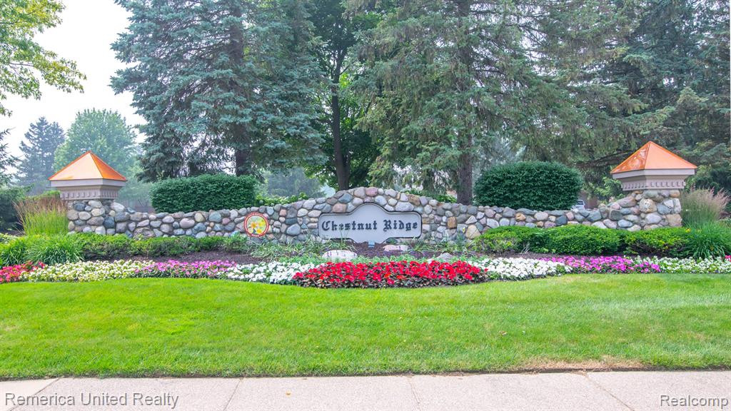 37681 Russett Drive, Farmington Hills, MI 48331 — Photo 2