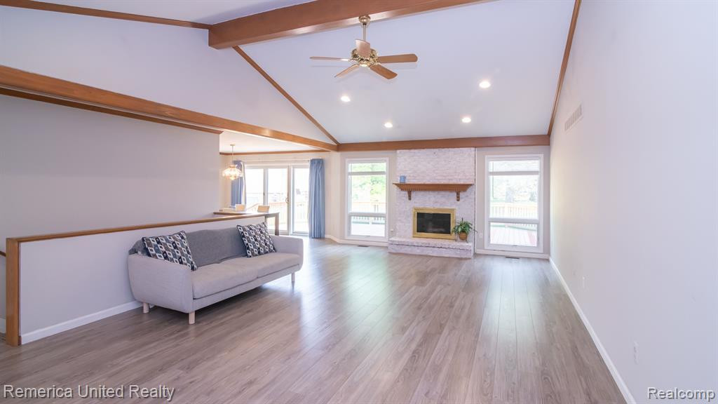 37681 Russett Drive, Farmington Hills, MI 48331 — Photo 36