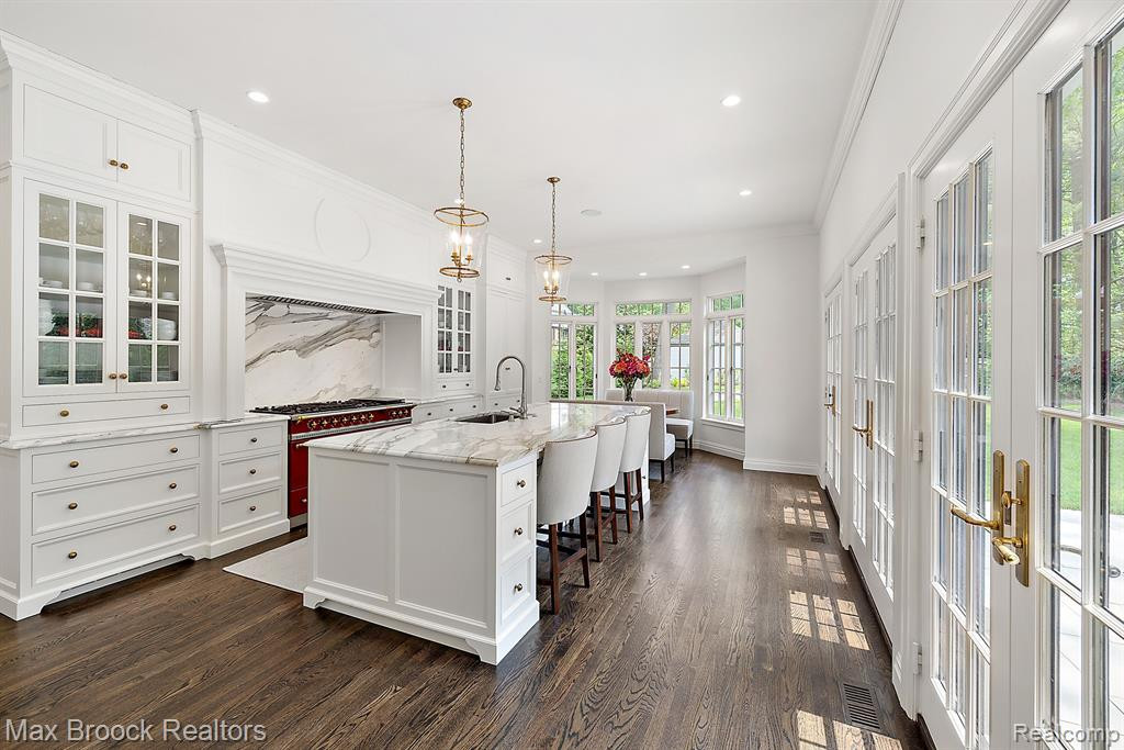 2105 WALLINGFORD Road, Ann Arbor, MI 48104 — Photo 15