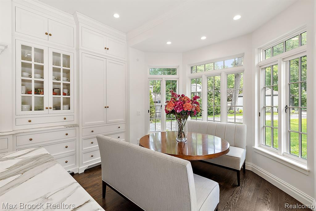 2105 WALLINGFORD Road, Ann Arbor, MI 48104 — Photo 20