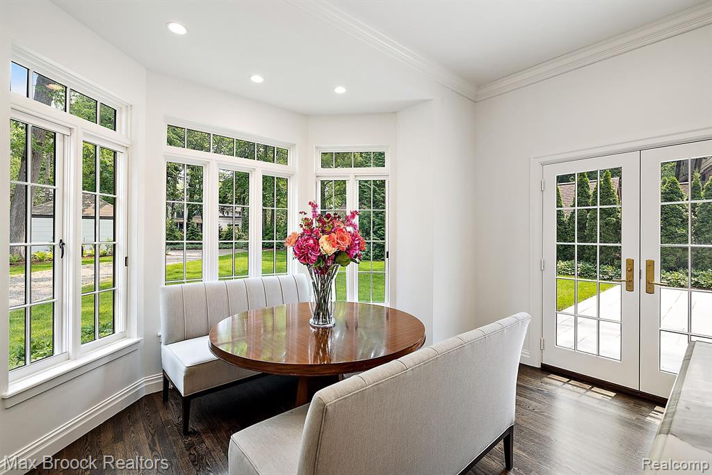2105 WALLINGFORD Road, Ann Arbor, MI 48104 — Photo 21