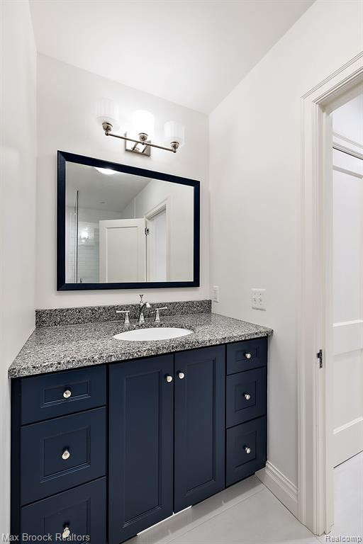 2105 WALLINGFORD Road, Ann Arbor, MI 48104 — Photo 23