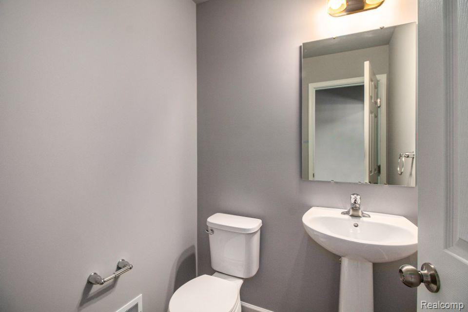 3059 Ivywood Circle, Howell, MI 48855 — Photo 11