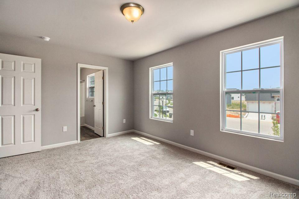 3059 Ivywood Circle, Howell, MI 48855 — Photo 12