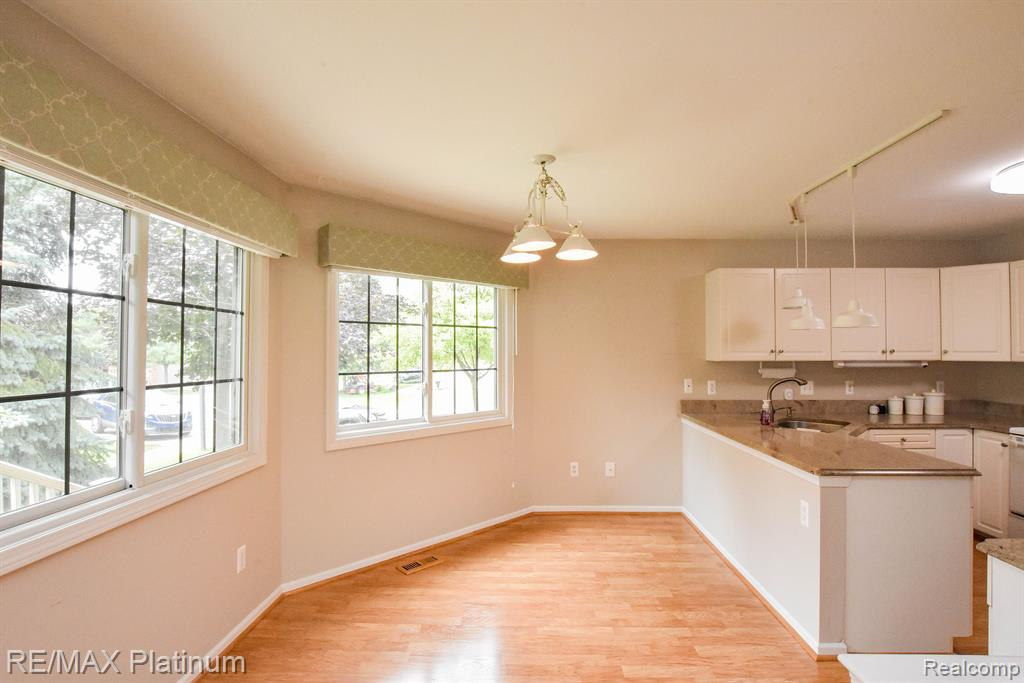 1025 ELMWOOD Drive, Brighton, MI 48116 — Photo 23