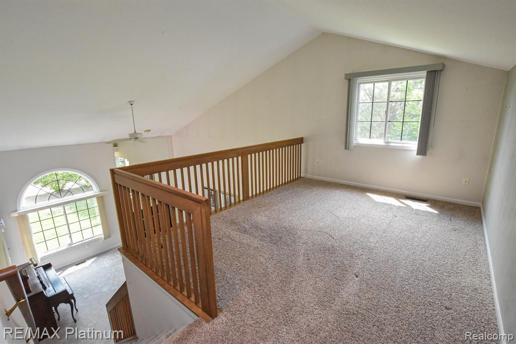 1025 ELMWOOD Drive, Brighton, MI 48116 — Photo 31