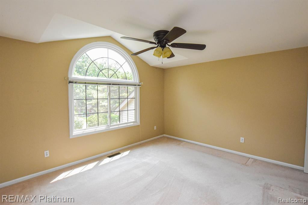 1025 ELMWOOD Drive, Brighton, MI 48116 — Photo 34
