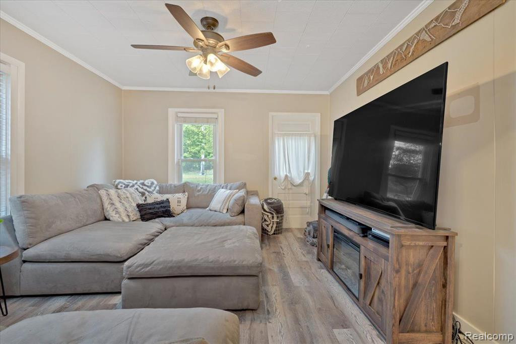 30 POWELL Street, Oxford, MI 48371 — Photo 24
