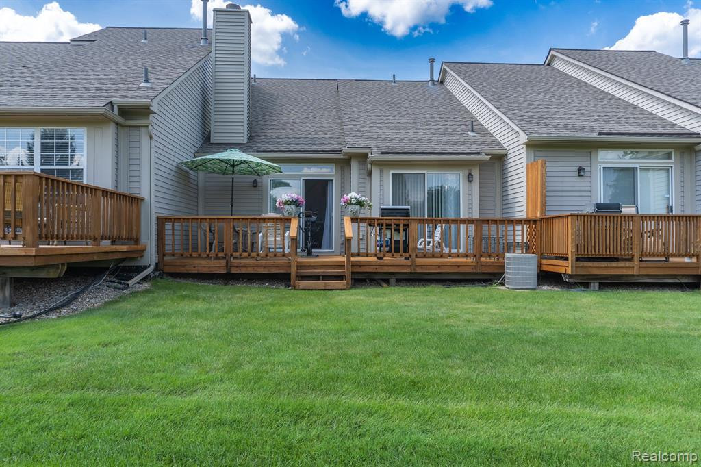 41613 BLAIR Drive, Novi, MI 48377 — Photo 2
