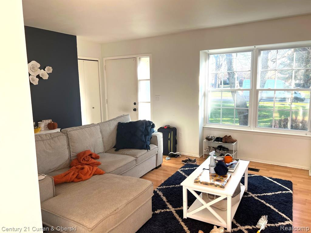 24305 BASHIAN Drive, Novi, MI — Photo 8