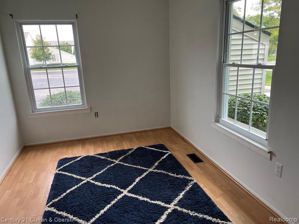 24305 BASHIAN Drive, Novi, MI — Photo 14